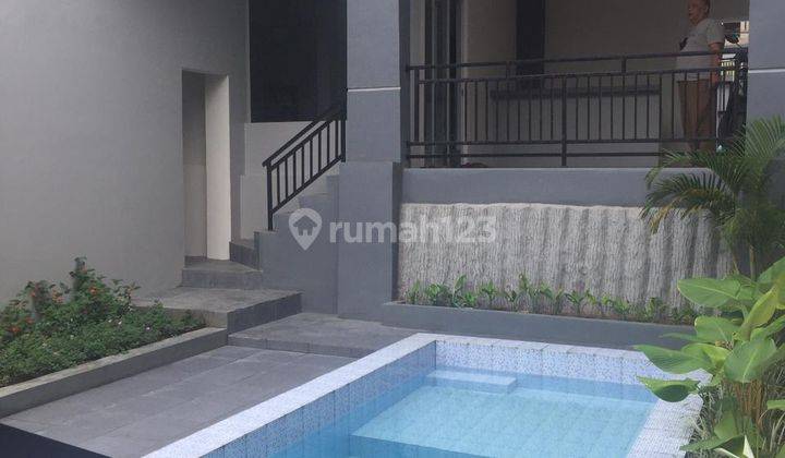 Jual rumah kolam renang Setiabudi Regency harga 2,7 M Nego 2