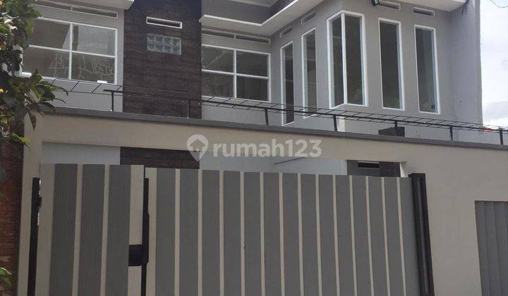 Jual rumah kolam renang Setiabudi Regency harga 2,7 M Nego 1