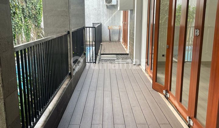 Rumah Bagus di Area Blok M 2