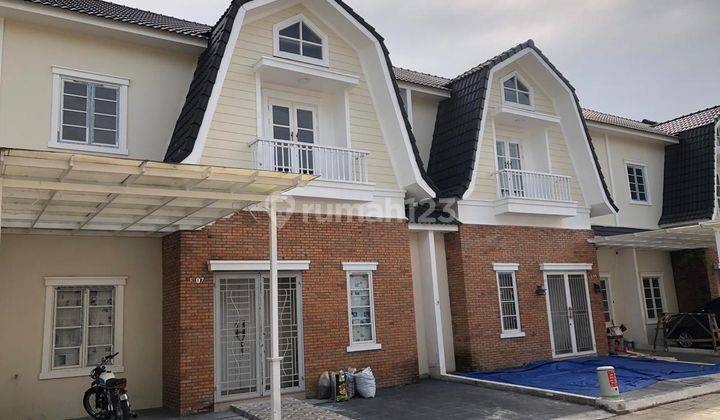 Dijual Rumah Komplek Merci Roterdam Blok E, Deli tua-R-0376 1