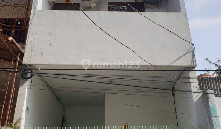 Rumah Teluk Gong, 3 Lantai, 4.5x15, Hadap Utara 1