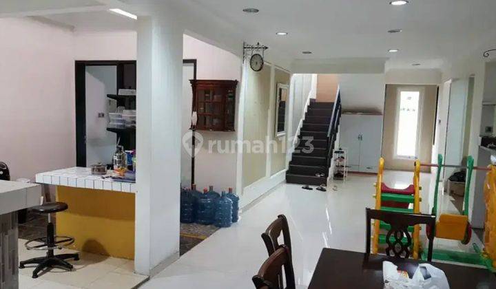 DIJUAL MURAH!!RUMAH MINIMALIS 2,5 LANTAI LUAS 200 M2 MUARA KARANG 1