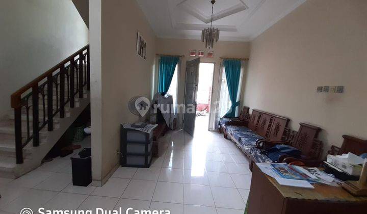 DiJual cepat rumah 2 lantai termurah di harapan indah Bekasi 2