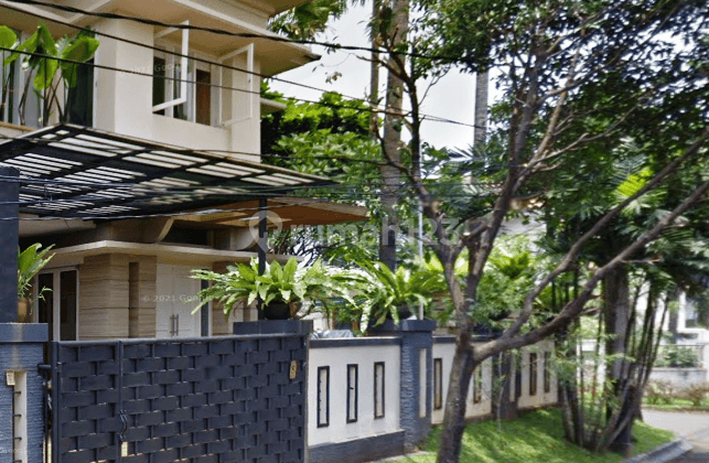 Rumah Pondok Indah - Hoek - hadap selatan dan barat 1