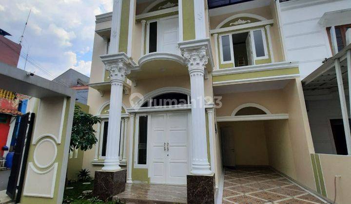 Dijual Rumah Design Eropa Classic di Jagakarsa Jakarta Selatan 1