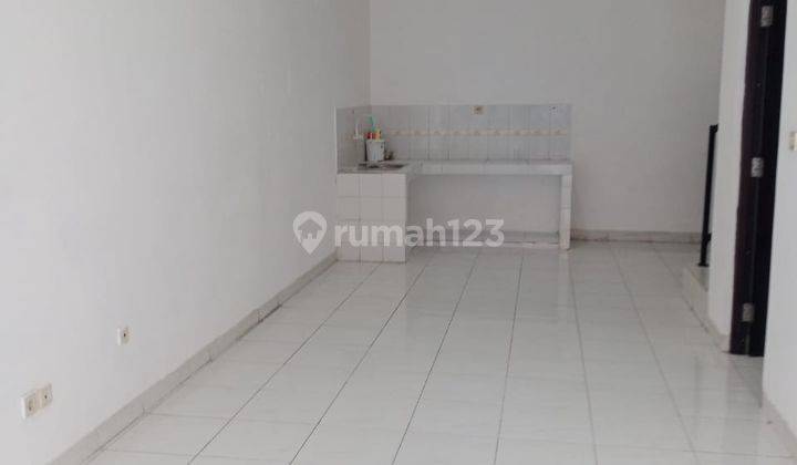 Rumah Baru 3 lantai Di Tanjung Duren Jakarta Barat  2