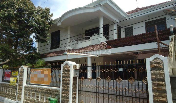 Dijual rumah nyaman 2 lantai daerah kembar 1