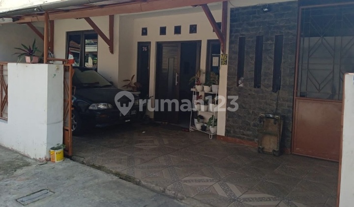 Jual rumah komplek margahayu permai