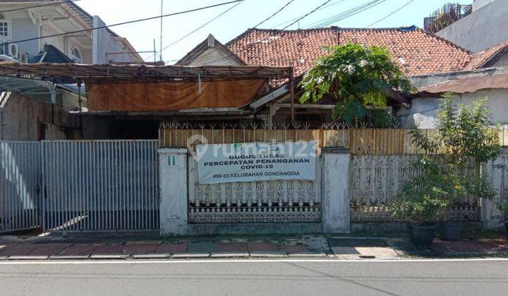 Rumah 2 Lantai , SHM , Lokasi Menteng , Jakarta Pusat 1