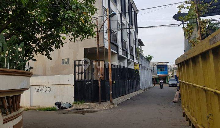 Disewakan Cepat Rumah 3 Lantai Di Kapuk, Cengkareng 1