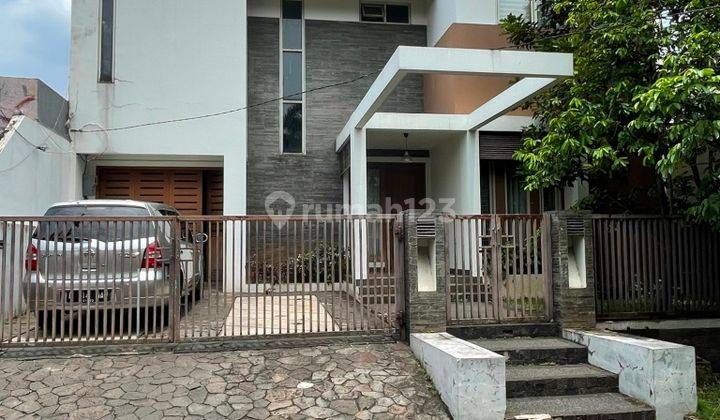 Rumah Modern Tropis 4+1 KT di Jl Flores Megapolitan Cinere 2