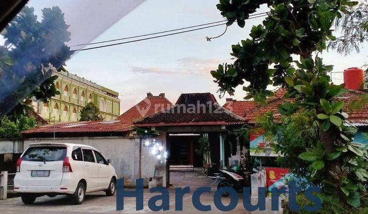 Rumah model Jawa Klasik Luas di Laweyan Solo 1