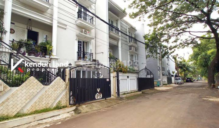 Rumah mewah Classic 4.5 Lantai Full Furnished Best Area Jagakarsa 2