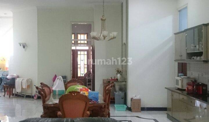 Rumah Mewah Full Furnished Siap Pakai di Bukit Sari Semarang 1