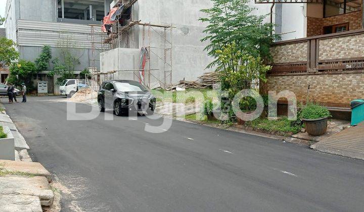 RUMAH BARU MEWAH SIAP HUNI ,BARU KELAPA GADING 2