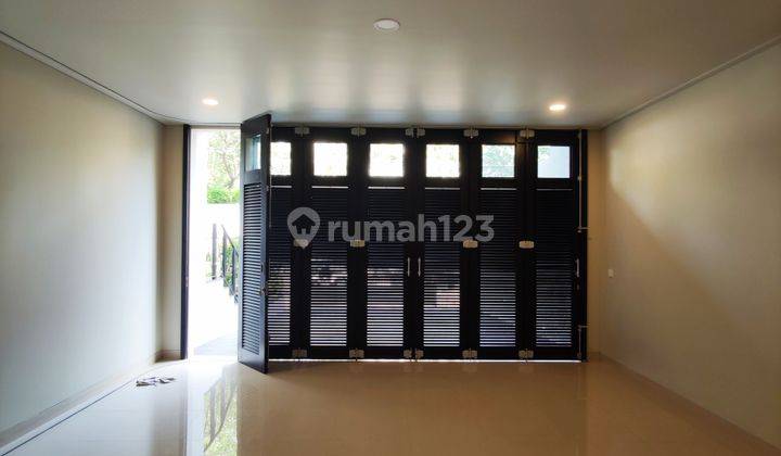 Luxurious House Design American Classic Private Lift Senopati  2