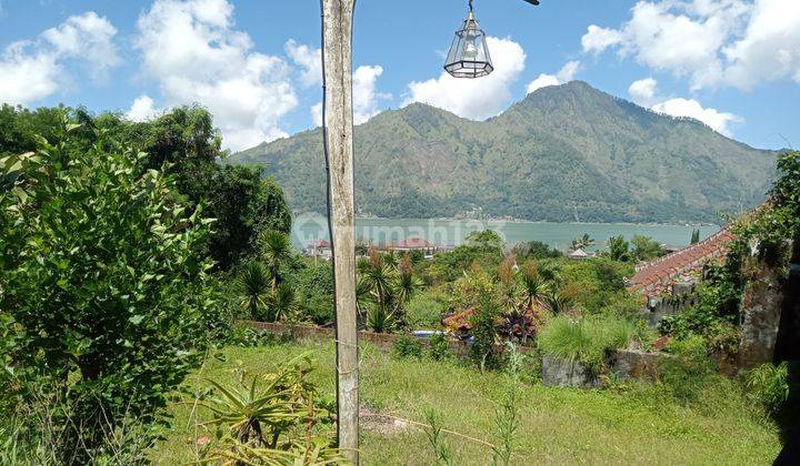 Villa pull view danau dan gunung 2