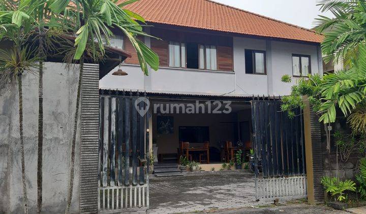 Rumah dan Tempat Usaha Studio Musik/Cafe di Jl Mahendradata, Dps 1