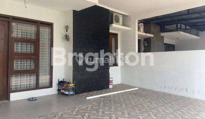 RUMAH CANTIK 2 LANTAI SIAP HUNI TERAWAT 2