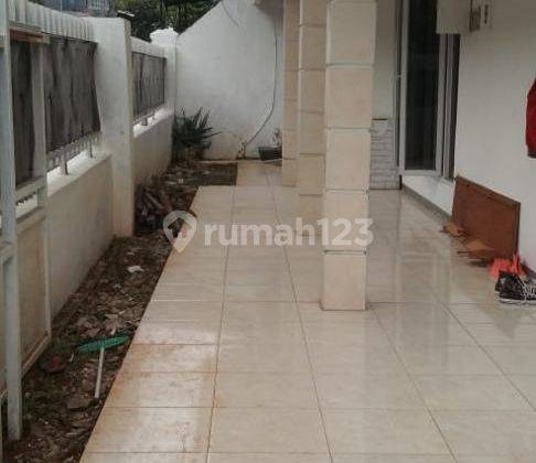 Rumah terawat di Rawamangun Jakarta timur 2