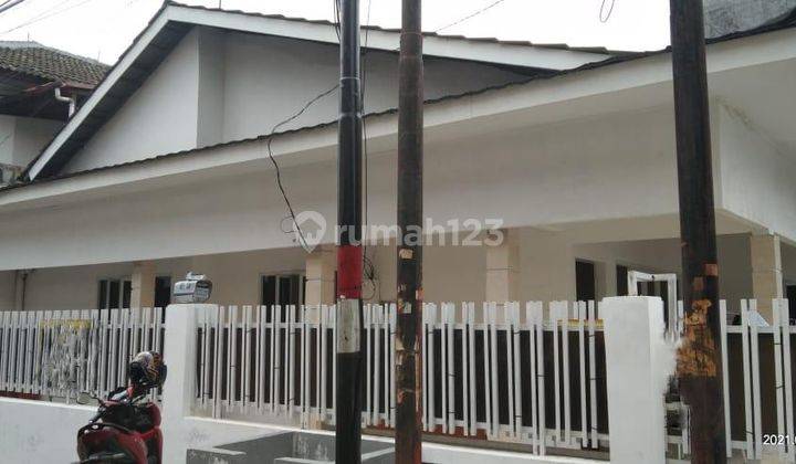 Rumah terawat di Rawamangun Jakarta timur 1