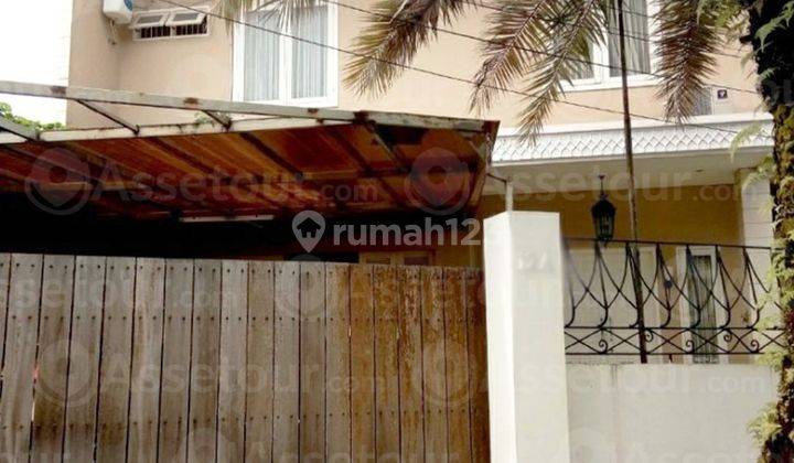 Rumah Cantik Asri, Hoek, Komplek Iapco Kemang Timur Jakarta Selatan 1