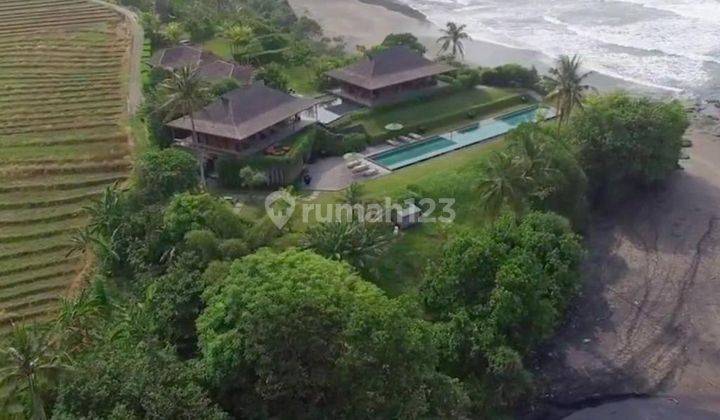 Villa Tepi Pantai Selemadeg Tabanan 1