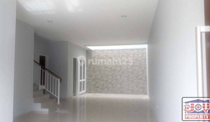 Rumah Tinggal Minimalis Komplek Green Garden Kedoya Utara Kebon Jeruk Jakarta Barat 2