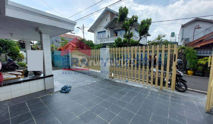 Rumah dijual, strategis, dekat RS lavalette, kawasan ramai 2