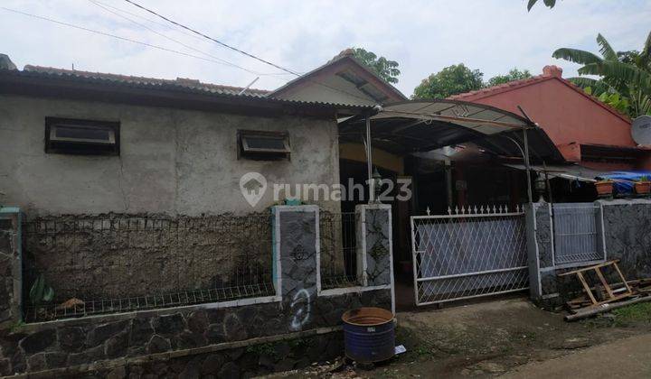 Dijual BU 2 Unit Rumah Gandeng komplek Depdagri  Sukahati Cibinong 2