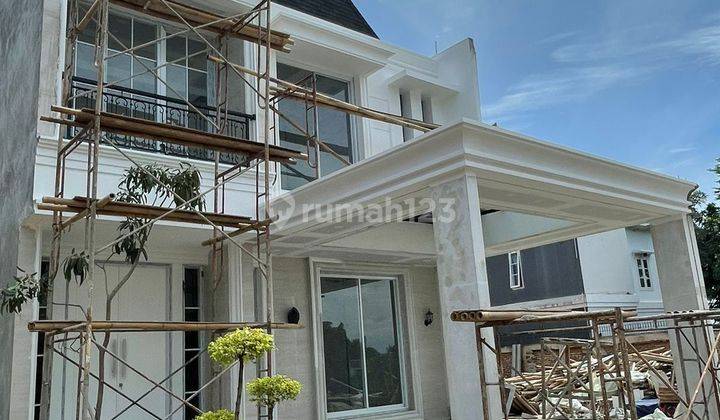 Rumah  Mewah Style American Clasik di Cipayung Jakarta Timur 1