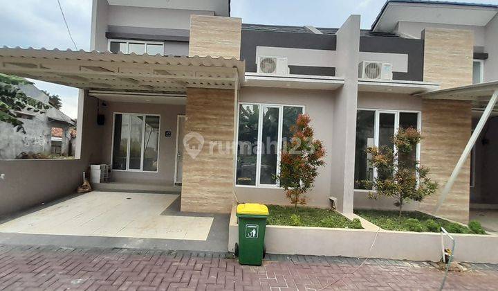 Rumah minimalis baru dekat tempat wisata di Pondok  petir Depok 2