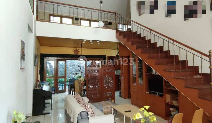 Rumah Bagus 2 Lantai Komplek Millenium Regency  1