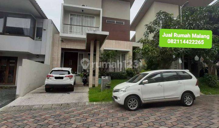 Rumah elit, mewah di ijen nirwana pusat kota Malang 1