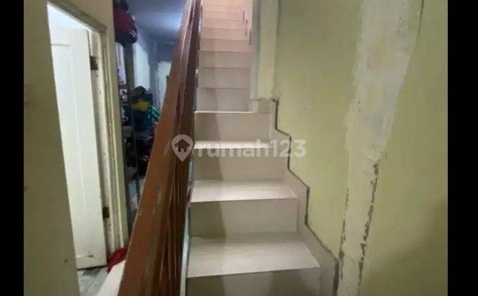 Tytian Indah Rumah siap huni depan taman....samping Sumarevon Mall 2