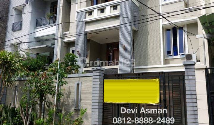 Rumah siap huni Full Furnish Luas 10x20 200m2 Type 6KT di Cengkir Barat Kelapa Gading Jakarta Utara 1