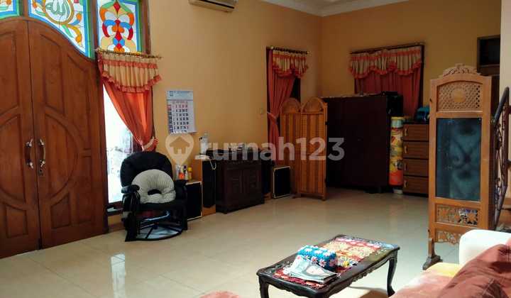 Nice 2 two-story House in Banyumanik, Semarang 2
