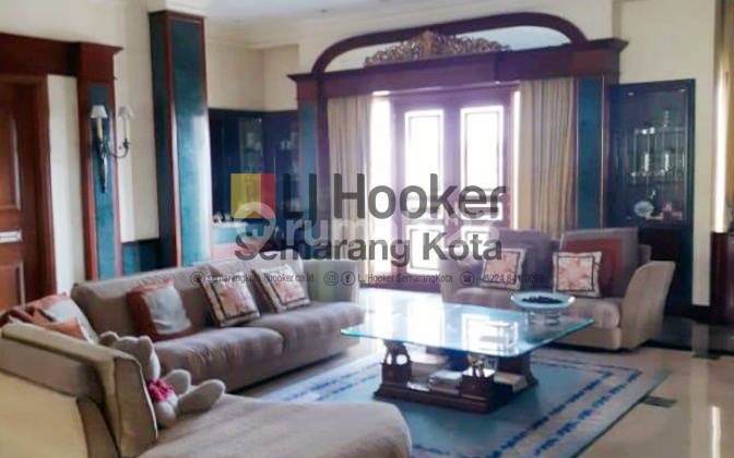 Rumah mewah di Gajahmungkur