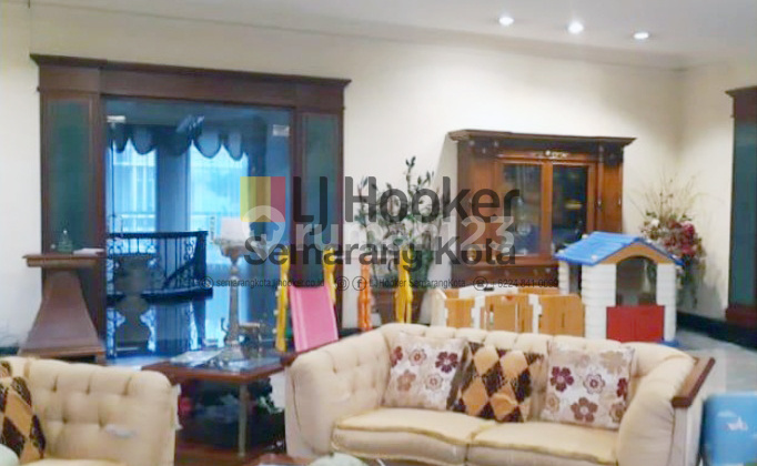 Rumah mewah di Gajahmungkur 2