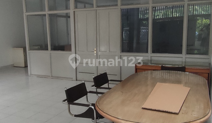 Rumah Lokasi Strategis Cocok Untuk Kantor Jarang Ada 1