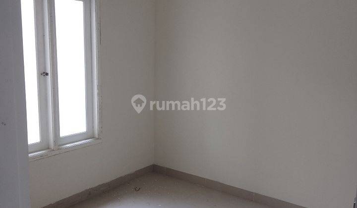 Dijual Cepat Rumah Baru Siap Huni di Taman Kebalen Bekasi Utara

 2