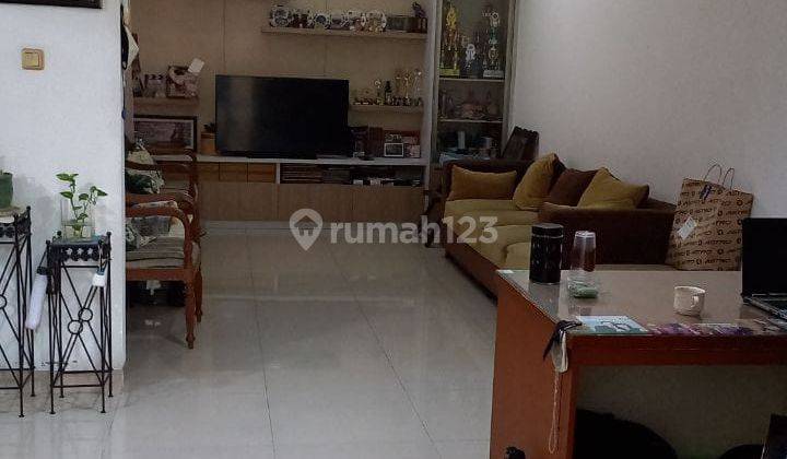 Rumah 2 Lantai Taman Grisenda Pantai Indah Kapuk, Jakarta Utara 1