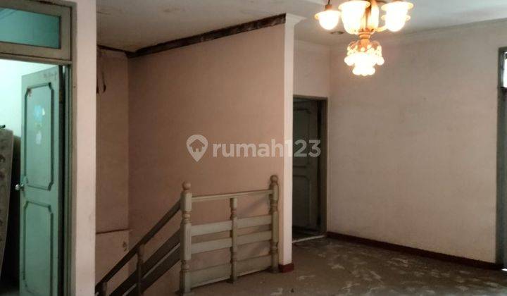 Rumah dijual murah sekali di Cideng, Jakarta Pusat 2