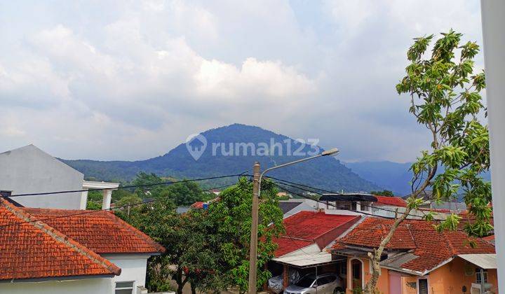 Rumah baru best view Sentul city  1