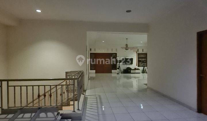 Rumah Minimalis 2 Lantai Perumahan Dekat Solo Baru 2