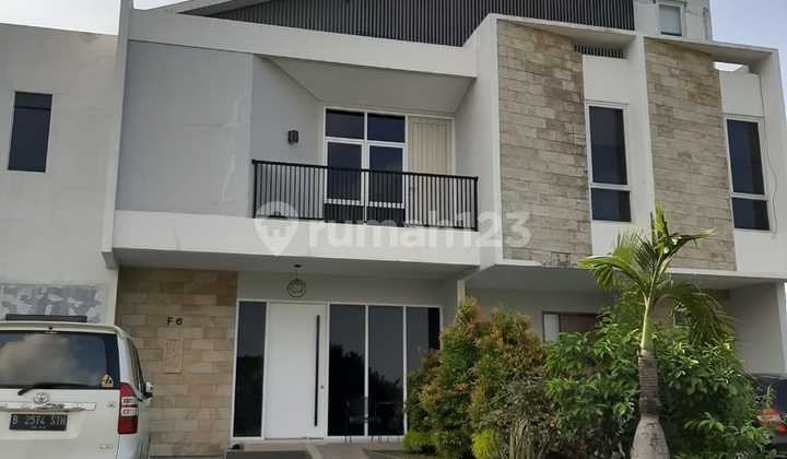 Rumah mewah siap huni di Jagakarsa Jakarta Selatan Rumah mewah siap huni di Jagakarsa Jakarta Selatan