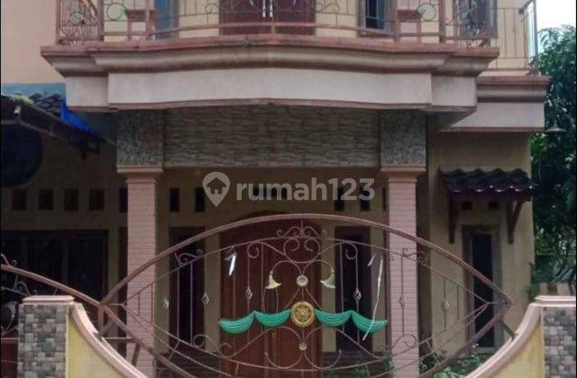 Rumah 2 dua lantai Ungaran Kota dekat kampus UNDARIS 1