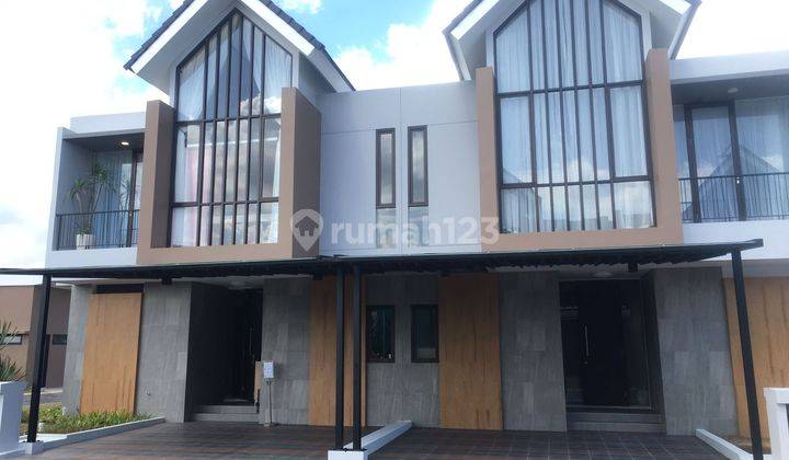 Rumah ala Resort pertama di Makassar 1