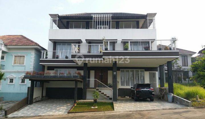 Rumah Mewah View Terindah di Sentul City 2