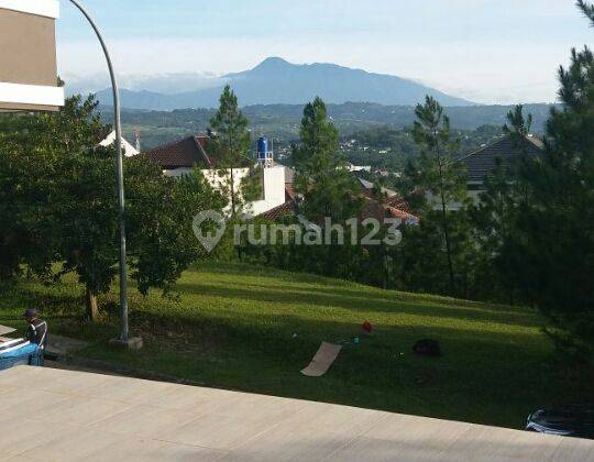 Rumah Mewah View Terindah di Sentul City 1